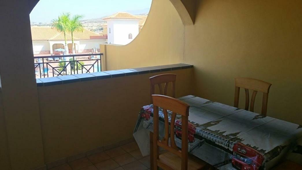 Apartamentos Dinastia Los Cristianos  Kültér fotó